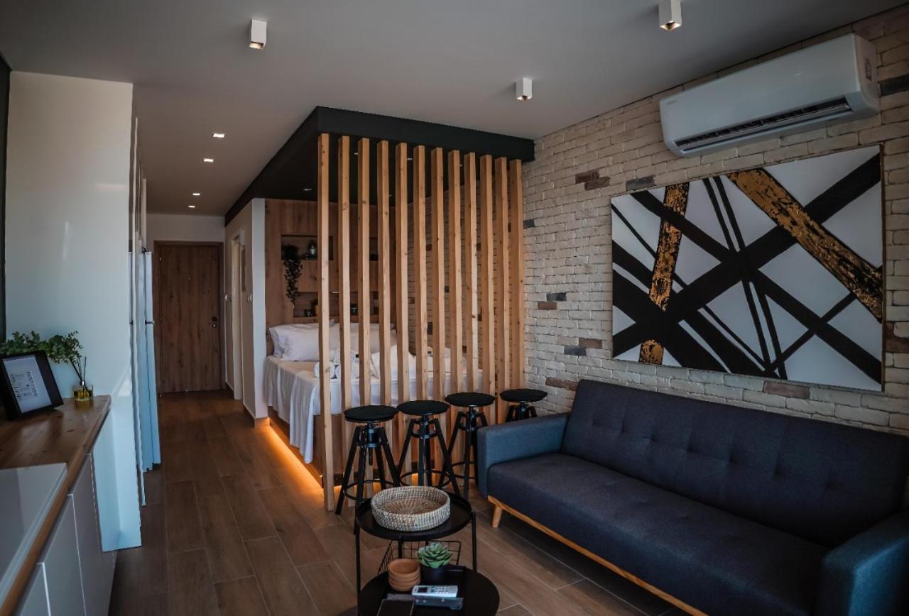 Cosea Living: Seaside Luxury Suite In Harbour 107A Paphos Extérieur photo