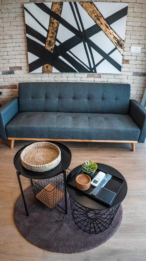 Cosea Living: Seaside Luxury Suite In Harbour 107A Paphos Extérieur photo