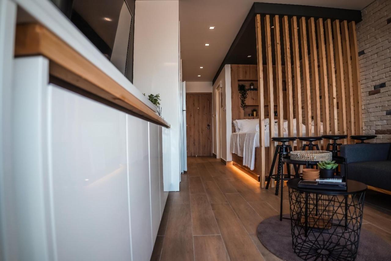Cosea Living: Seaside Luxury Suite In Harbour 107A Paphos Extérieur photo
