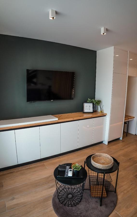 Cosea Living: Seaside Luxury Suite In Harbour 107A Paphos Extérieur photo