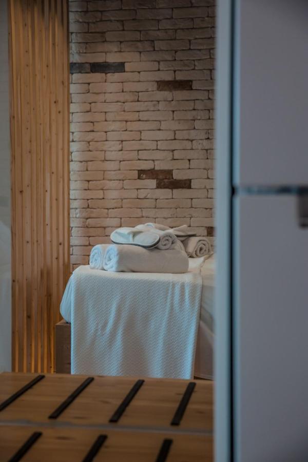 Cosea Living: Seaside Luxury Suite In Harbour 107A Paphos Extérieur photo